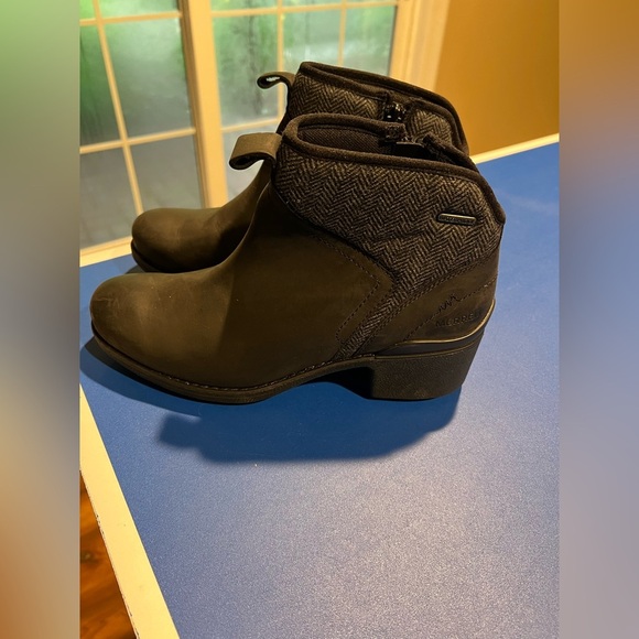 Merrell Chateau II Mid Pull Waterproof Boots Black J000886 Womans 9 - Picture 6 of 9